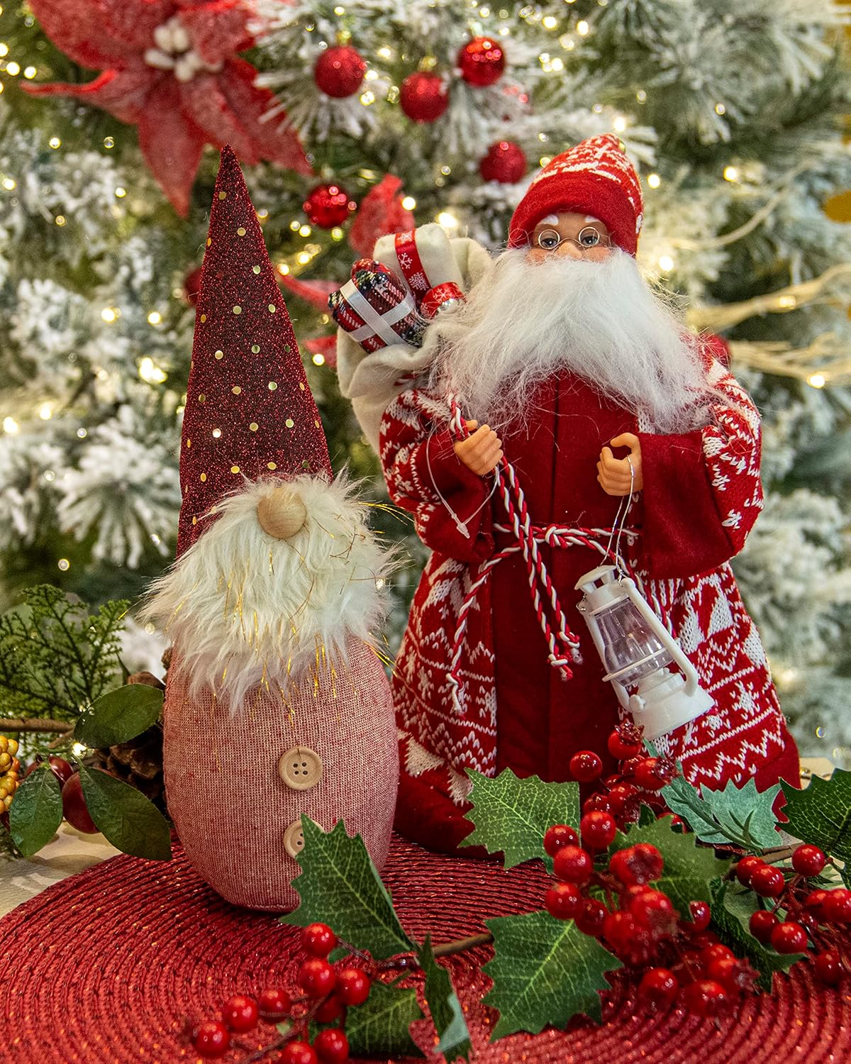 Gnome décoratif autoportant en tissu robe rouge avec barbe cm.9x8x30h