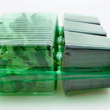 Pacco per ordine per corrispondenza contenente 3 piante in vasi di 8x8x7 cm.