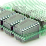 Pacco per ordine per corrispondenza contenente 4 piante in vasi di 7x7x8 cm.