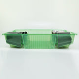 Aprire il vassoio di trasporto (dimensioni del vassoio circa 58,5x38,5x12,5 cm) per 6 piante in vaso di diverse dimensioni.