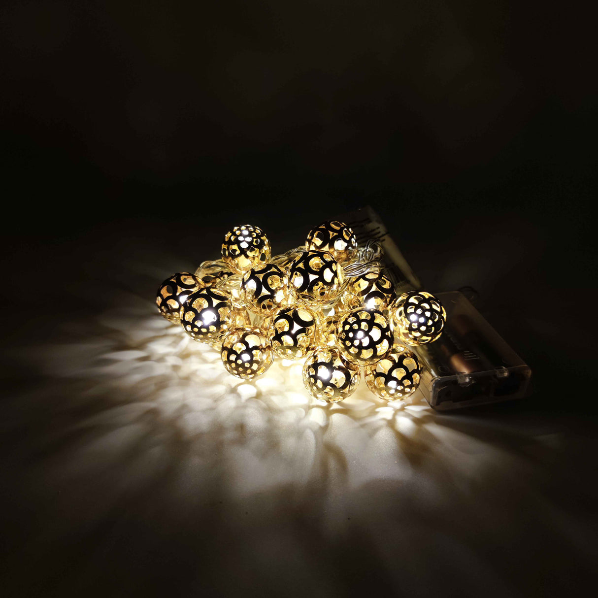 Catena di luci decorativa 20 Led - Palline Oro Scuro var.1 - Luce Champagne